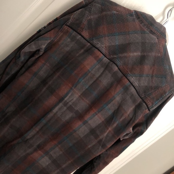 Affliction button down shirt - Picture 5 of 14